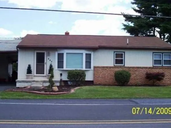 605 Evergreen Rd, New Cumberland, PA 17070