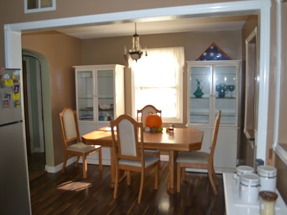 4th image of 3104 W 114th Pl