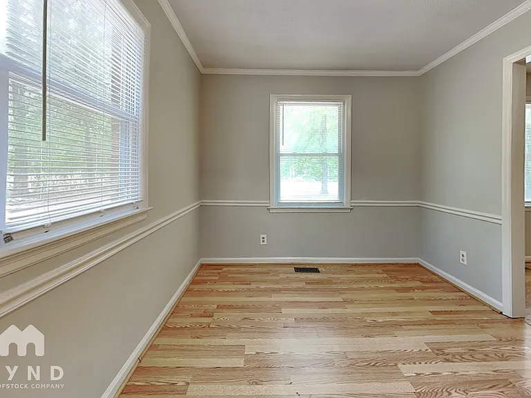 1508 Torredge Rd — Photo 8
