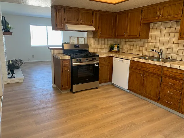 912 Alene Ave #A — Photo 8