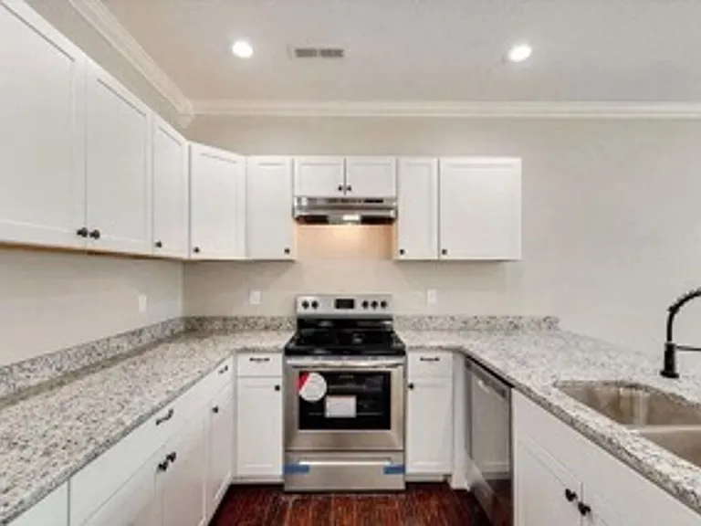 18 Michigan Ln #2 — Photo 28
