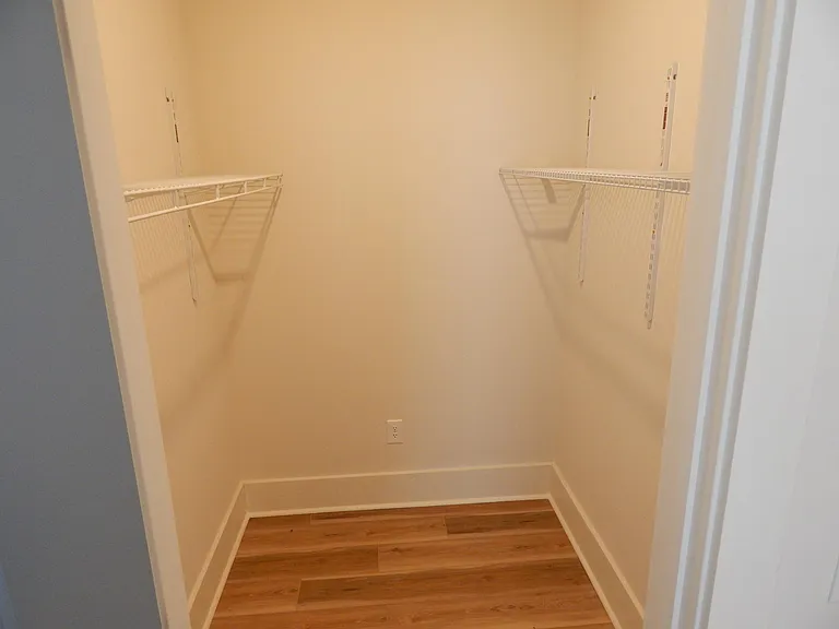 233 Marshland Ln — Photo 14