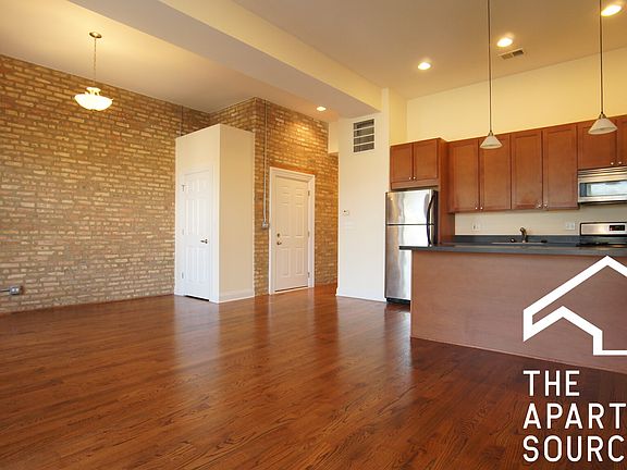 4th image of 2834 N Albany Ave APT 1