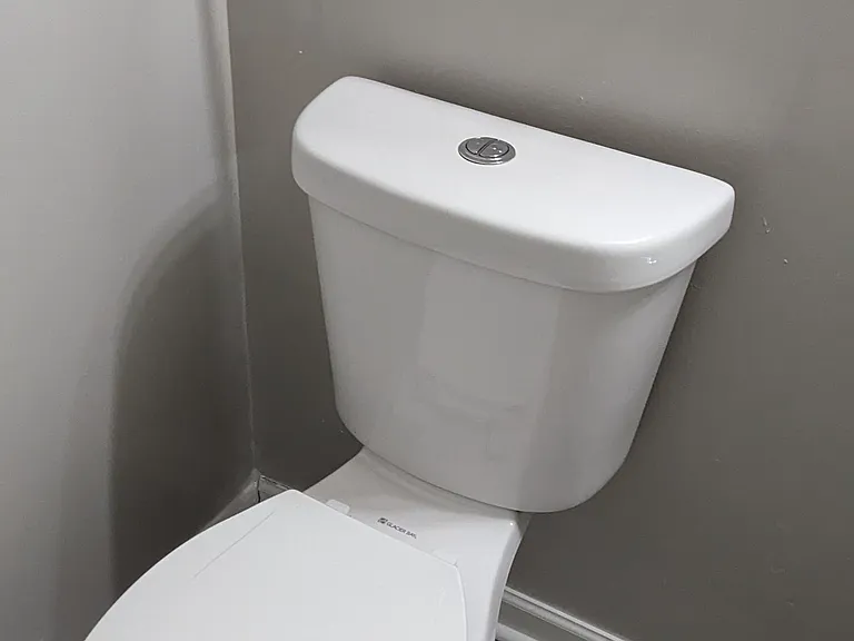 Academy Apartment — Photo 13