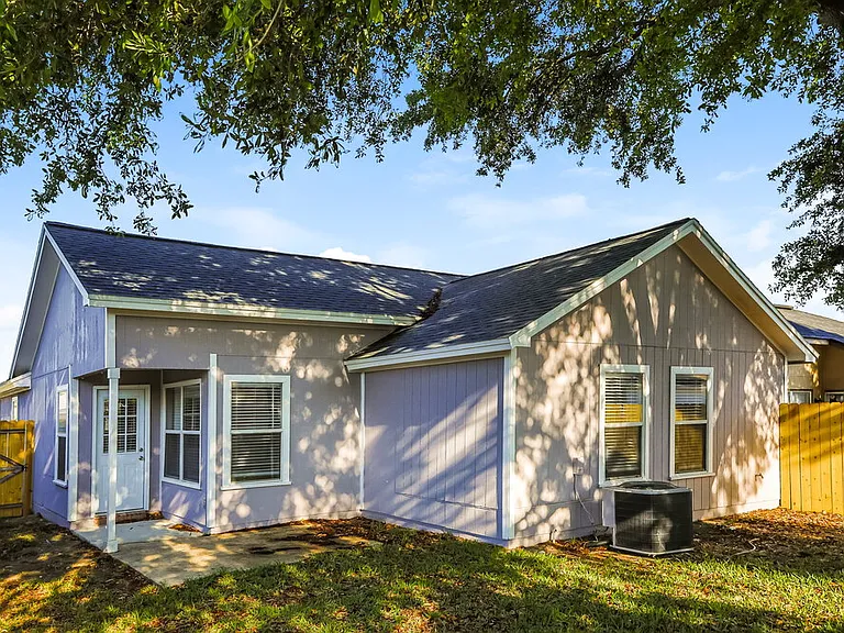 309 Carriann Cove Trl W — Photo 15
