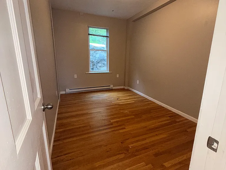 256 Undercliff Ave #1 — Photo 14