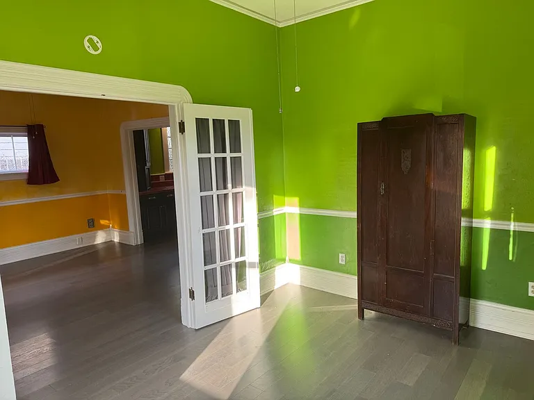 2216 SE 43rd Ave — Photo 6