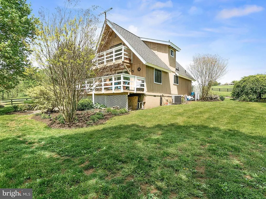 20704 Saint Louis Rd photo 1