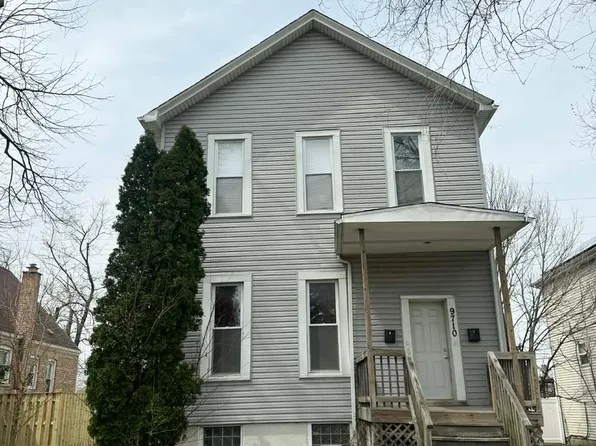 9710 S Genoa Ave, Chicago, IL 60643