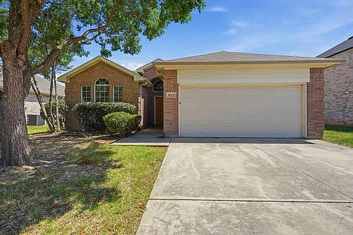 1113 Beaverwood Ln Photo 1