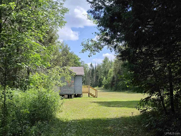 20 Acre Camp Rosss Grade Rd, Felch, MI 49831