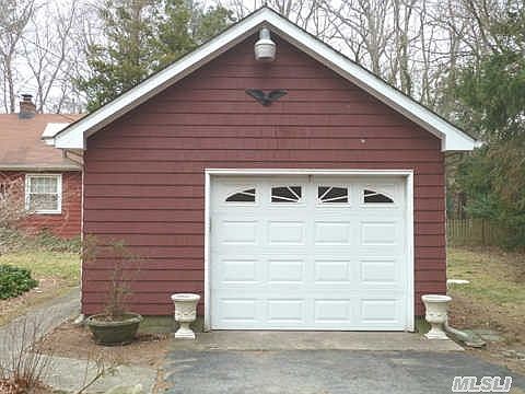 3rd image of 126 Dogwood Ln