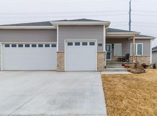 848 W Miramonte Rd, Lincoln, NE 68523