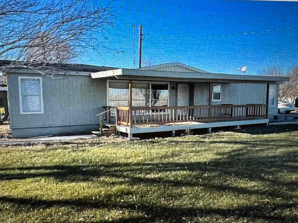 2nd image of 3951 E Montgomery Rd