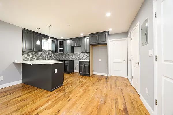 1st image of 111-28 158th St