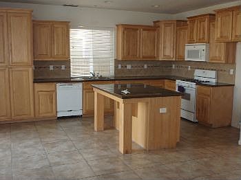 3rd image of 8839 Bergamo Cir