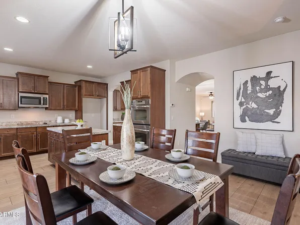 9556 W FRANK Avenue, Peoria, AZ 85382