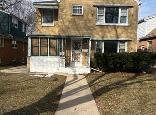 3765 N 87th St #1, Milwaukee, WI 53222