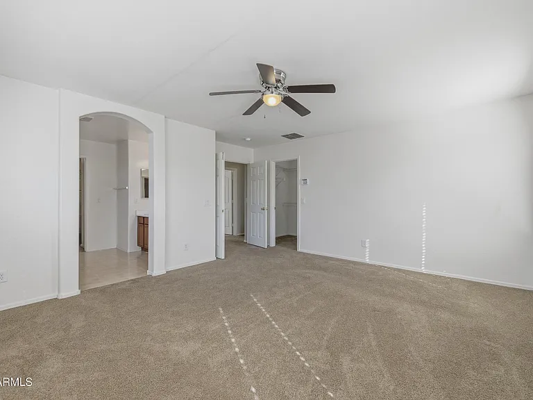 2524 S 89th Ln — Photo 24