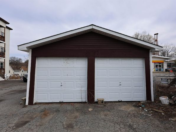 manchester-new-hampshire-74288034 picture