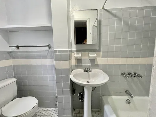 Rented by JM Preston Properties LLC | media 8