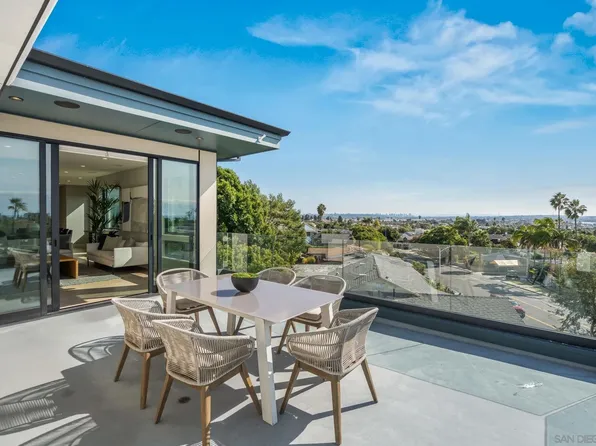 1505 Loring St, San Diego, CA 92109