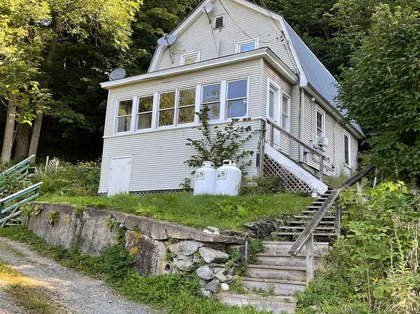 39 Livery Stable Street, Bethel, VT 05032