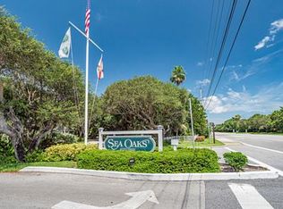 1335 Winding Oaks Cir E APT 1001, Vero Beach, FL 32963