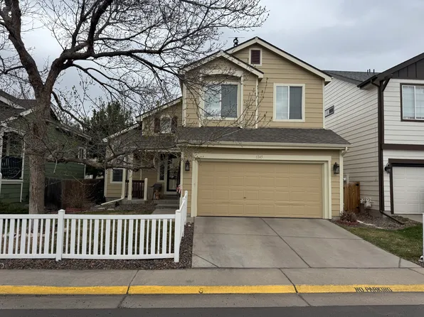 1245 S Chester Ct, Denver, CO 80247