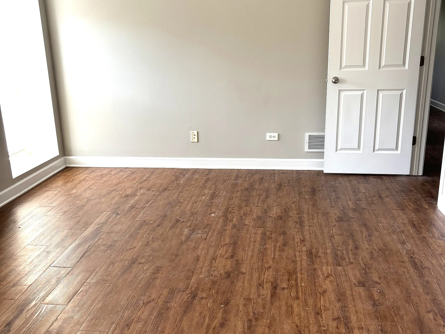 1515 / 2026 North 3372nd Road - 401 — Photo 4