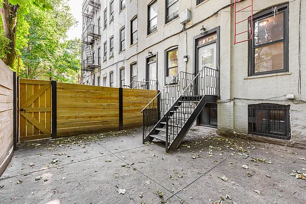 Rented by Keller Williams NYC | media 9