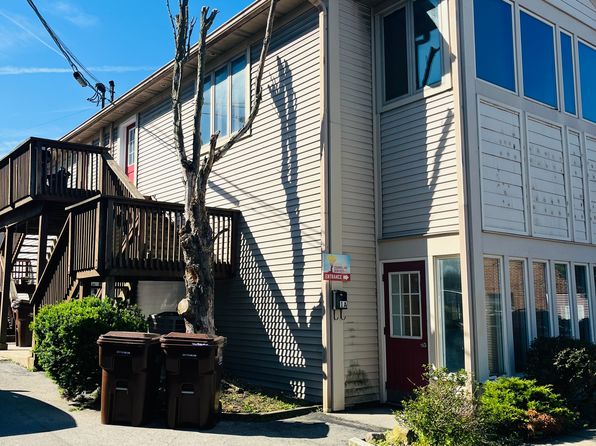 120 Franklin St APT 2A