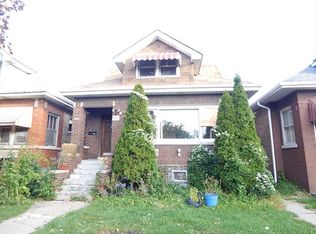 5110 W Wolfram St, Chicago, IL 60641