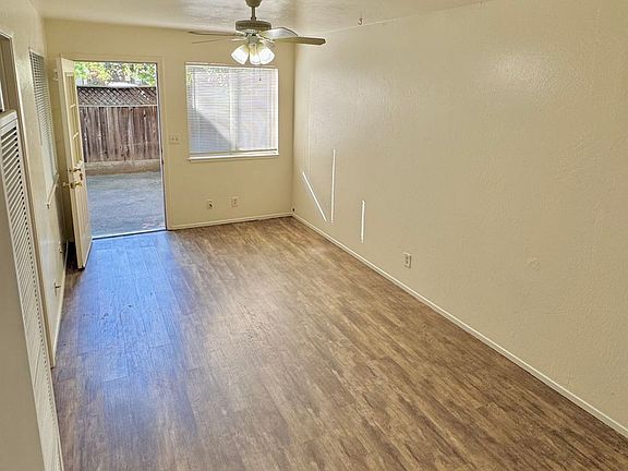2nd image of 212 W 1st Ave