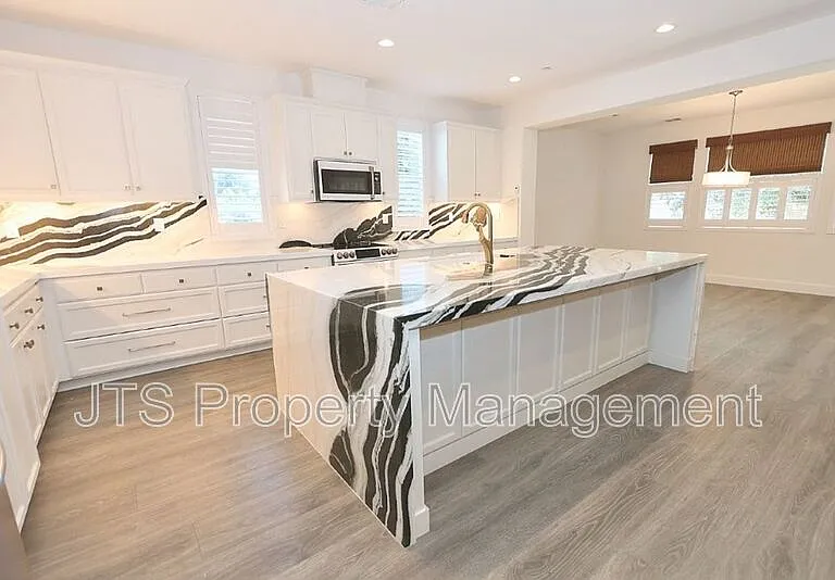 4988 Amina Fair Way — Photo 22
