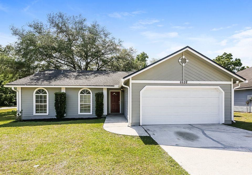 1st image of 6698 Lana Ln