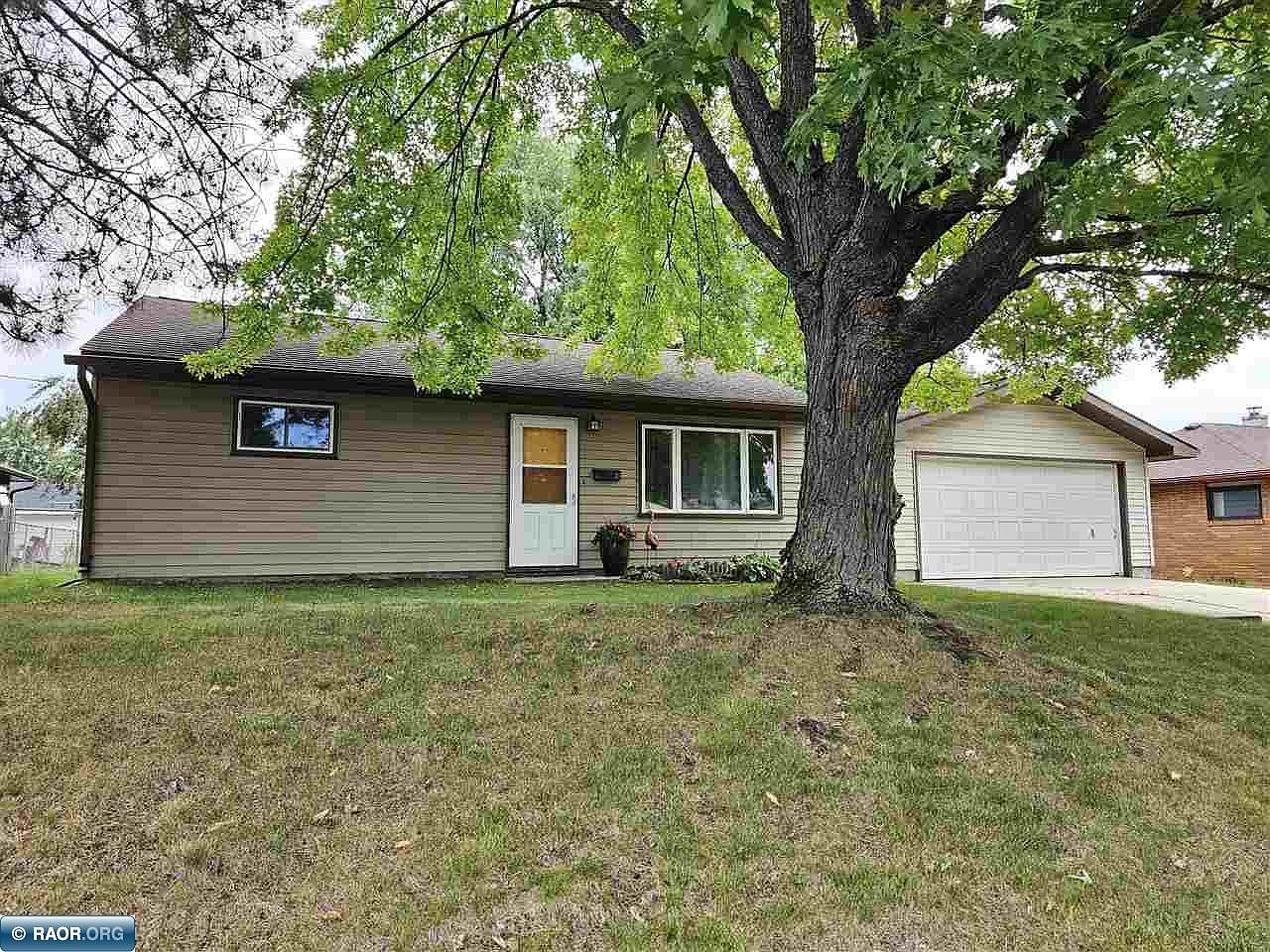 3206 Outer Dr, Hibbing, MN 55746 Zillow