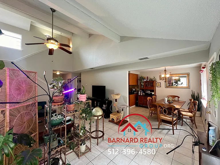 120 Crest Dr — Photo 5