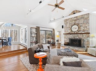 41 Godfrey Rd W, Weston, CT 06883