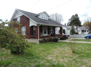 303 College St, Greenville, KY 42345