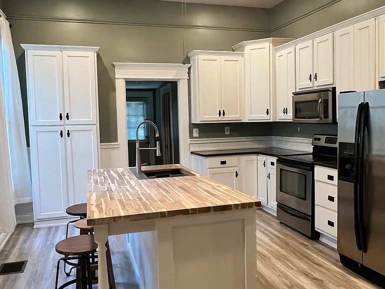 1001 S Highland Park Ave — Photo 16