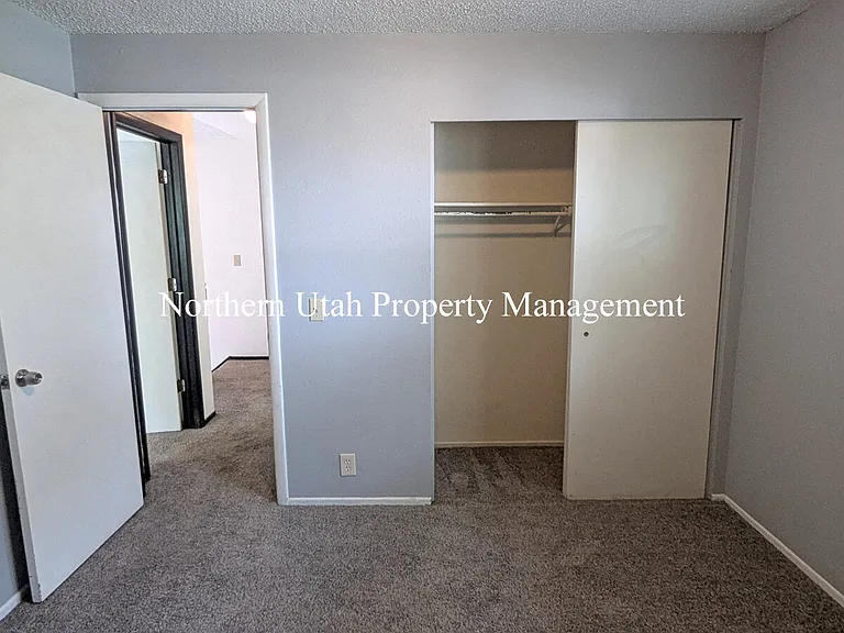 3204 S 1850 W #B — Photo 11