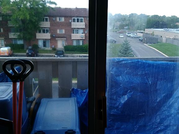 5th image of 121 Oliver Ct APT E