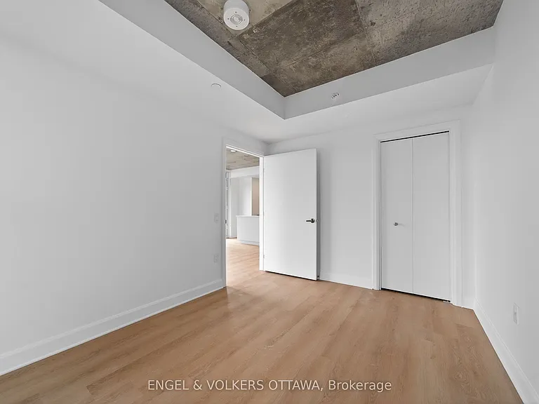 1360 Carling Ave #2307 — Photo 19