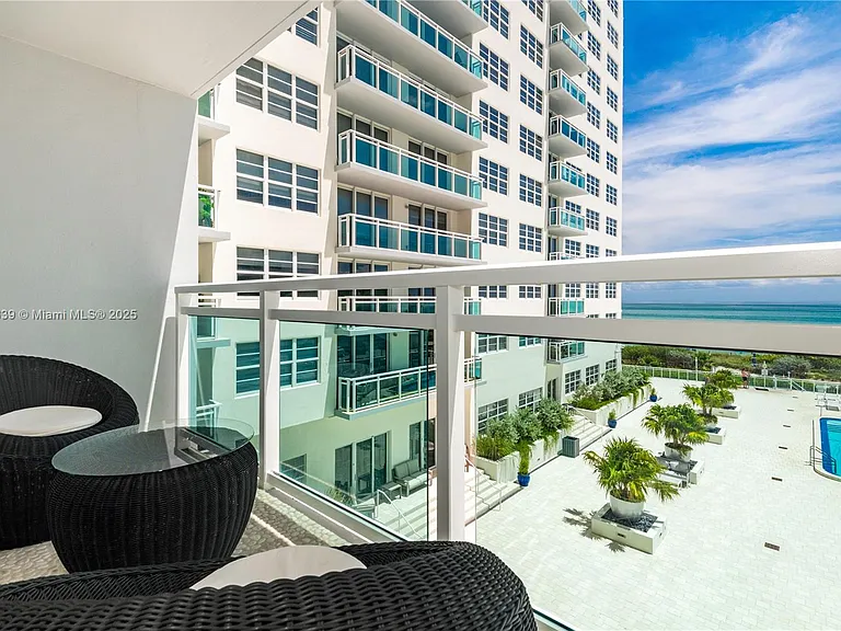 6917 Collins Ave #511 — Photo 6