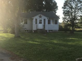 321-325 Bruyn Tpke, Wallkill, NY 12589