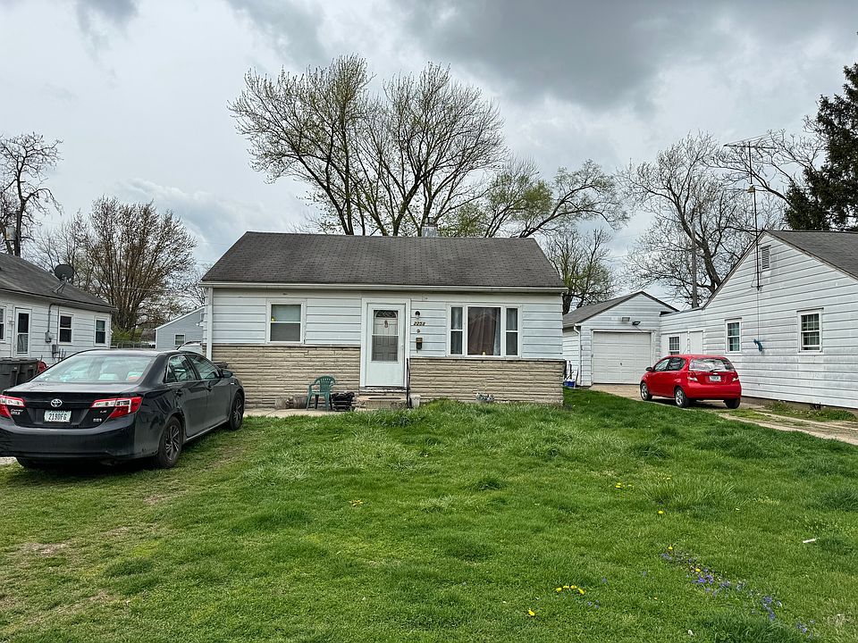 1st image of 2258 N Centennial St