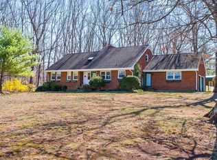 150 Ridgeview Dr, Stuarts Draft, VA 24477