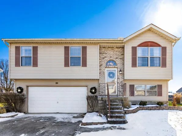 36 Collins Dr, Ashville, OH 43103