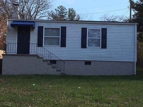 2nd image of 420 E Churchwell Ave
